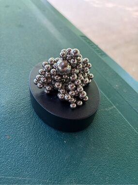 Source Unknown Silver Magnetic Sphere Cluster Puzzle